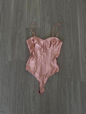 H&M Women's Pink Bodysuit